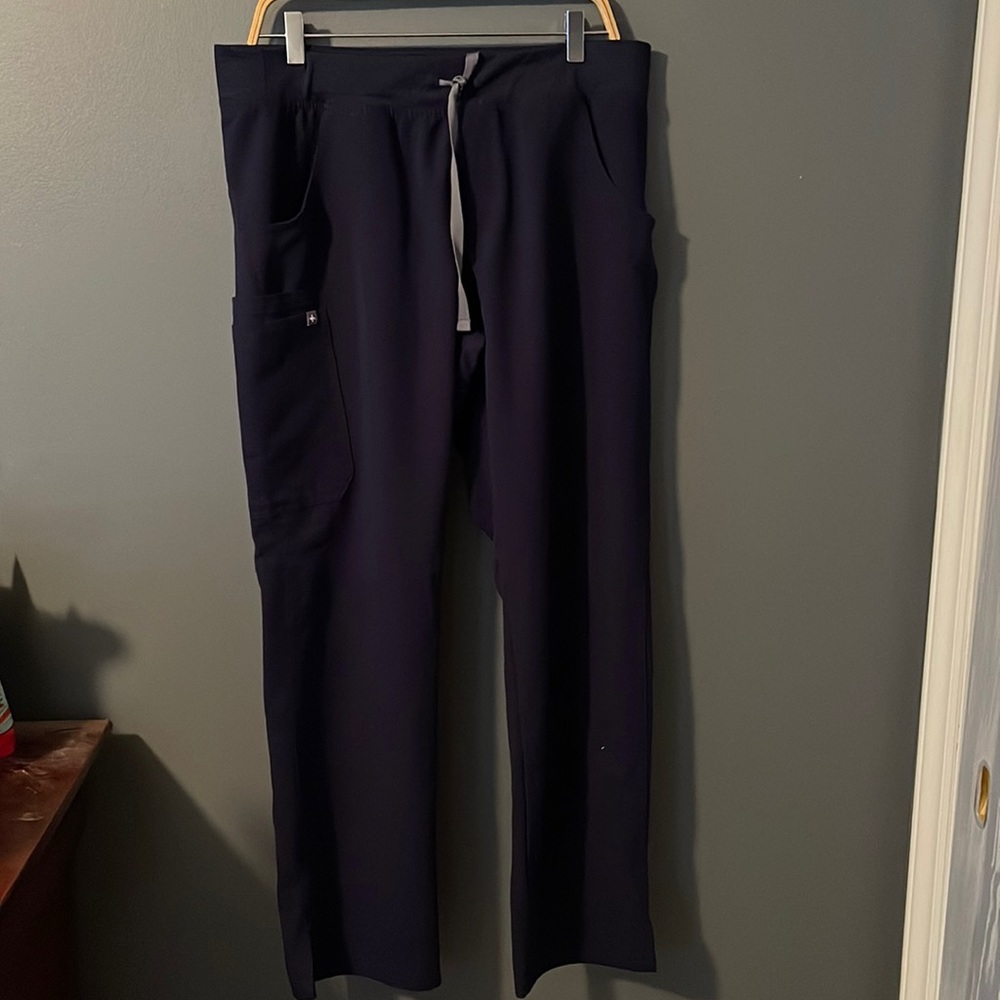 Like New Navy Blue Figs Scrub Bottom